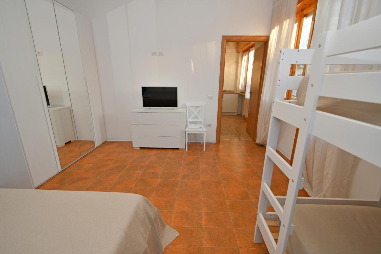 B&B Linae - Residence Alba Adriatica Esterno foto